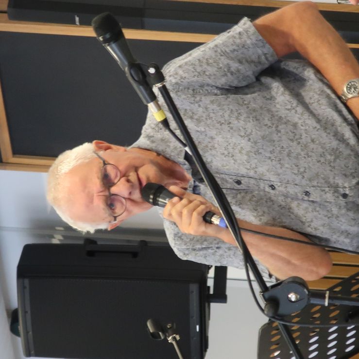 Jørgen m. mikrofon